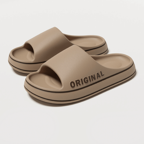 Comfortabele pantoffels met dikke zool