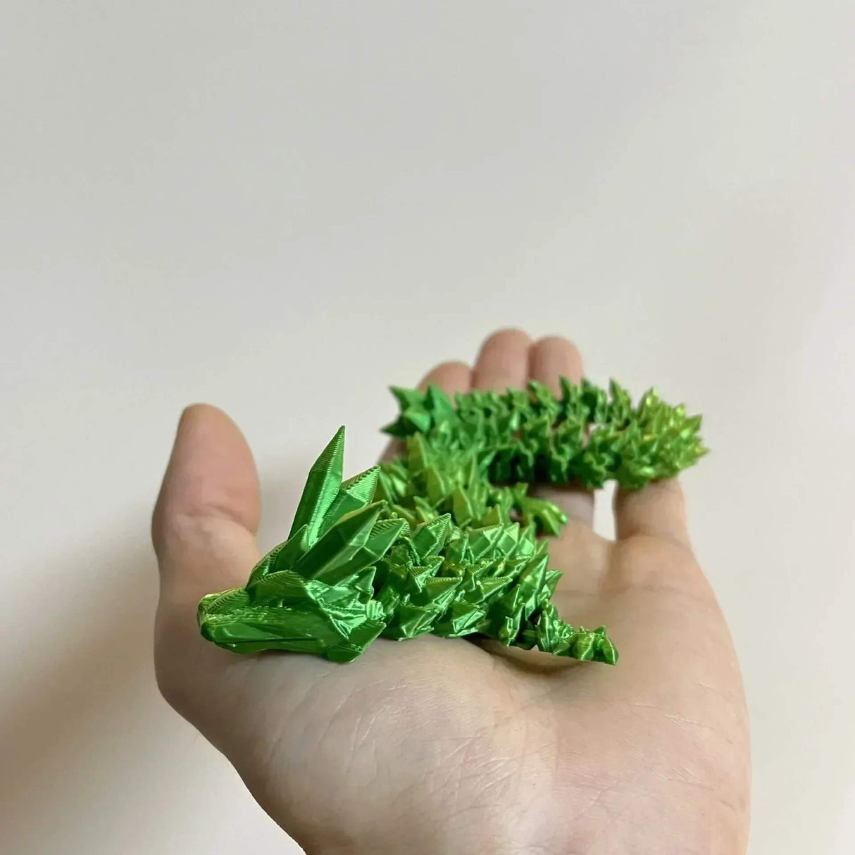 DrakeMorph - Beweegbaar 3D-geprint drakenmodel voor decor en fantasie