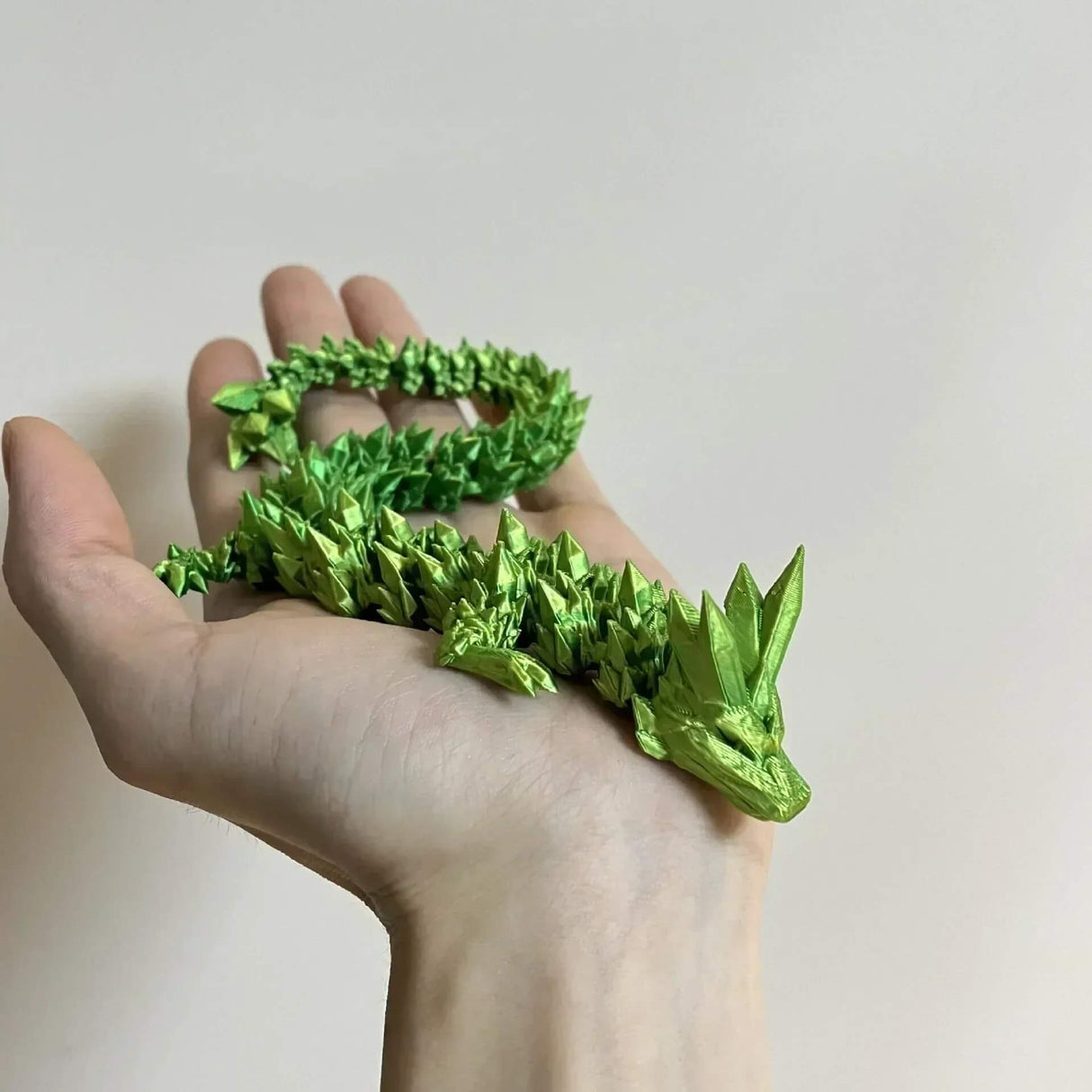 DrakeMorph - Beweegbaar 3D-geprint drakenmodel voor decor en fantasie