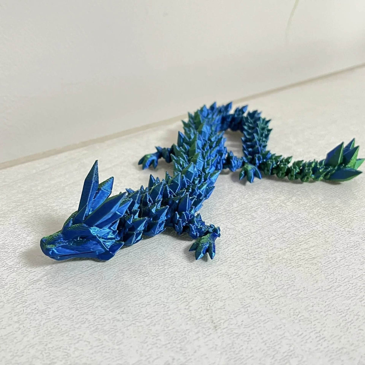 DrakeMorph - Beweegbaar 3D-geprint drakenmodel voor decor en fantasie