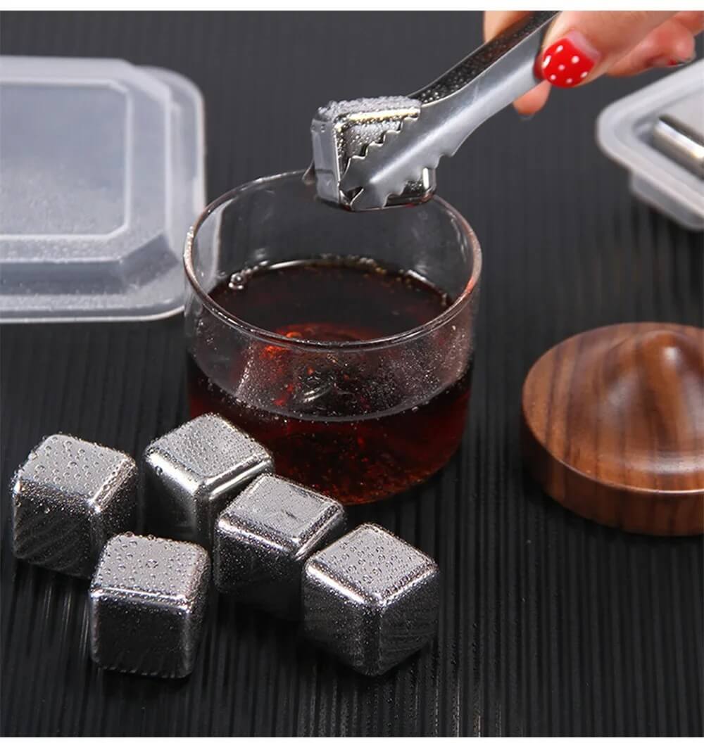 FrostGleam - Roestvrijstalen ijsblokjesset | Herbruikbare ijsblokjes voor whiskey, wijn & cocktails - Stijlvol, Cool & Geen Verdunning