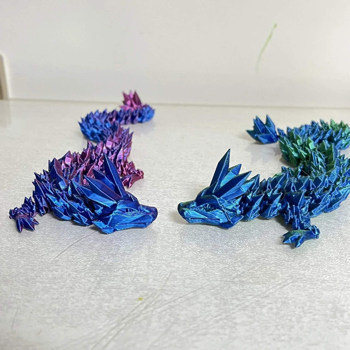 DrakeMorph - Beweegbaar 3D-geprint drakenmodel voor decor en fantasie
