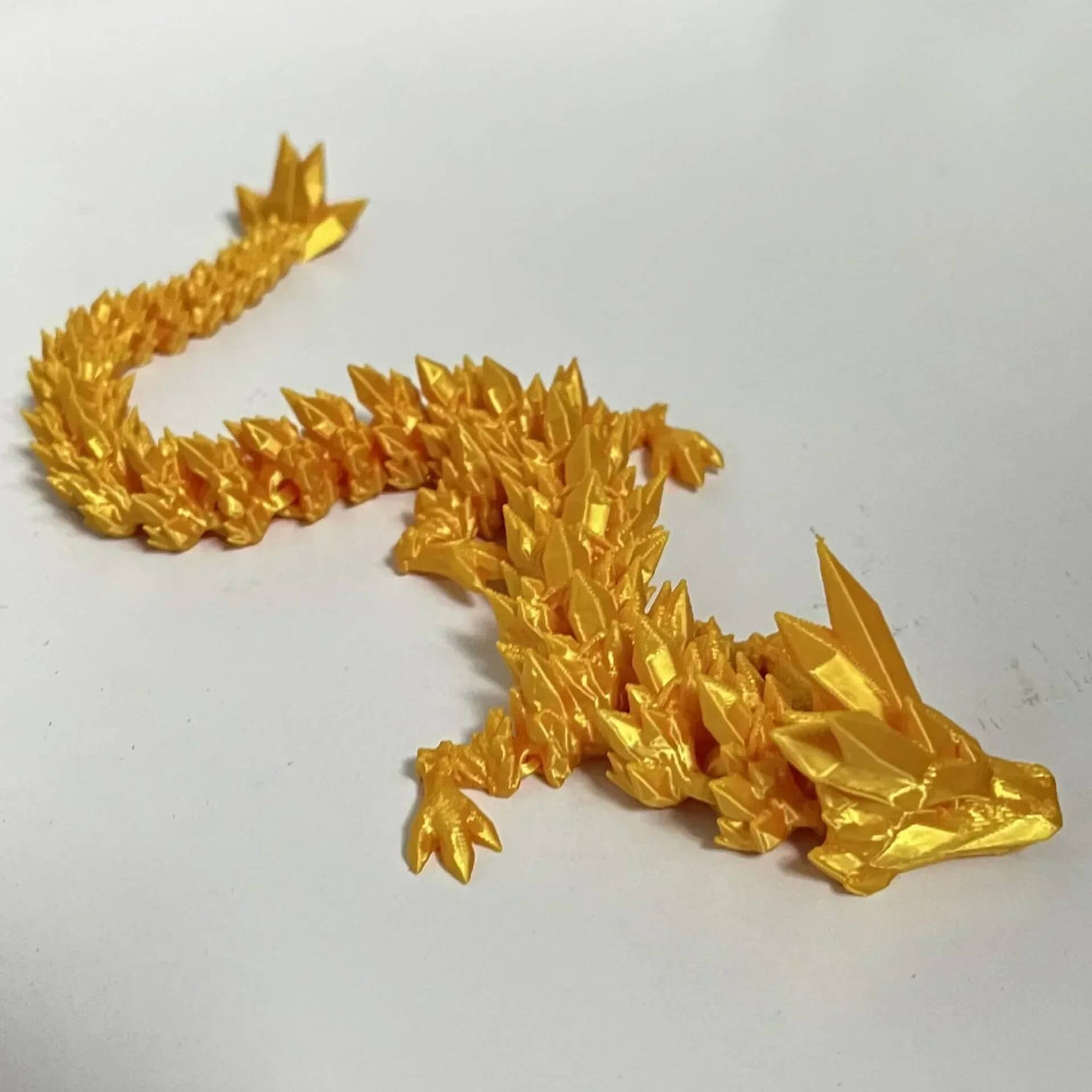 DrakeMorph - Beweegbaar 3D-geprint drakenmodel voor decor en fantasie