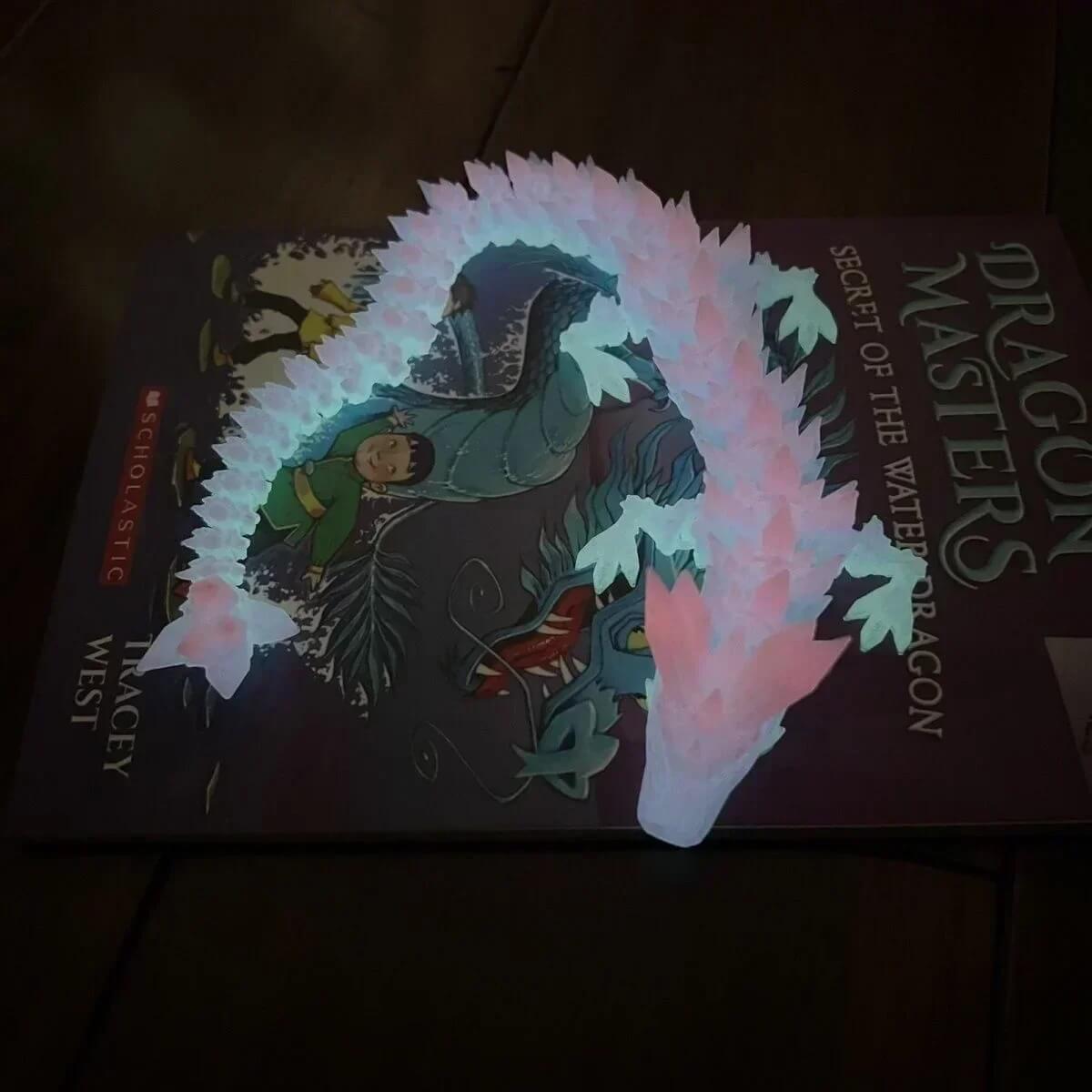 DrakeMorph - Beweegbaar 3D-geprint drakenmodel voor decor en fantasie