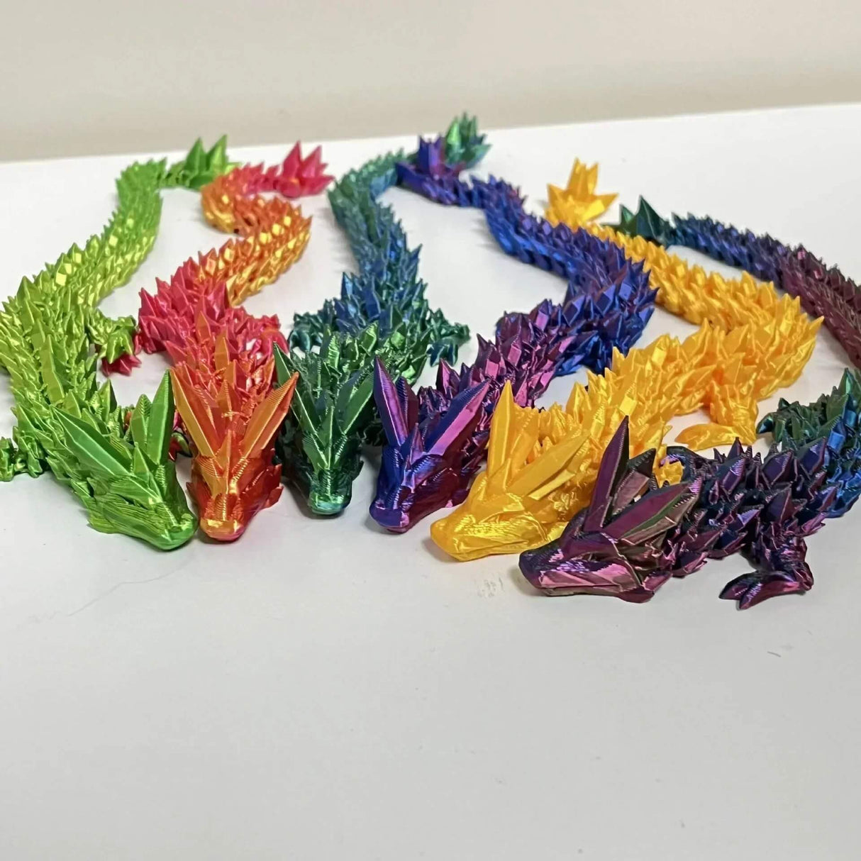 DrakeMorph - Beweegbaar 3D-geprint drakenmodel voor decor en fantasie