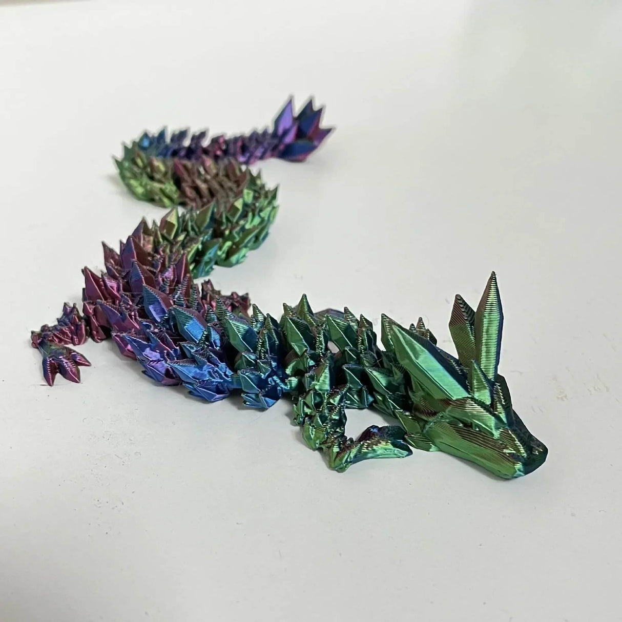 DrakeMorph - Beweegbaar 3D-geprint drakenmodel voor decor en fantasie