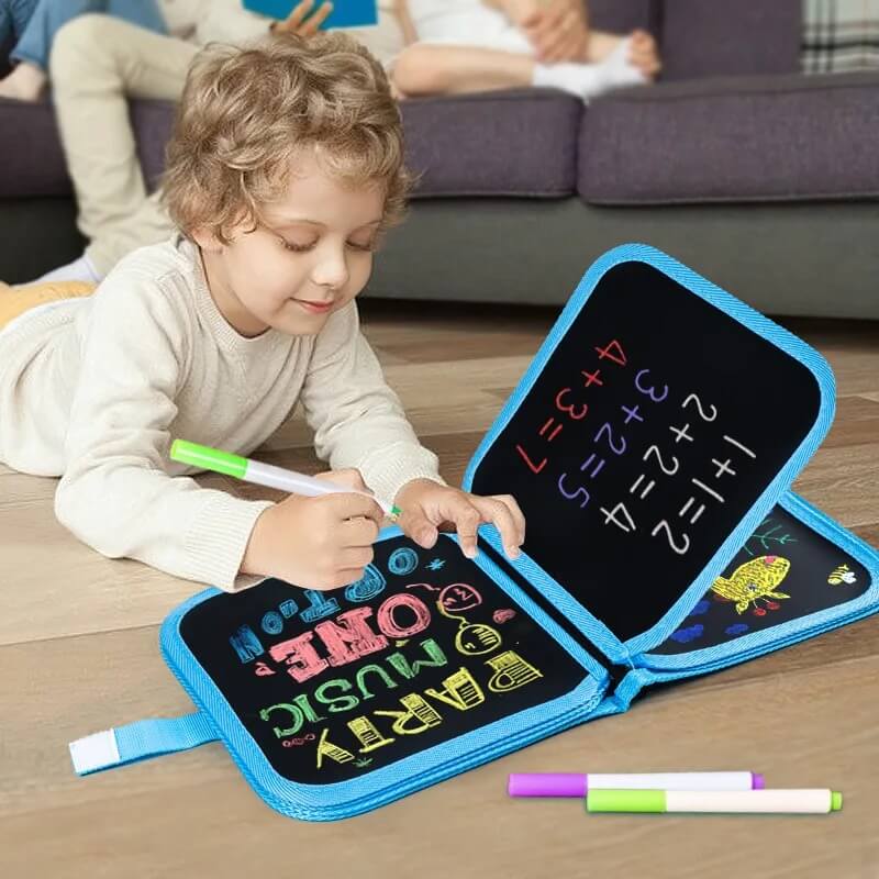 DoodleBloom - Herbruikbaar tekenboek voor kinderen | Afveegbaar & Draagbaar Creativiteit met Magische Pen