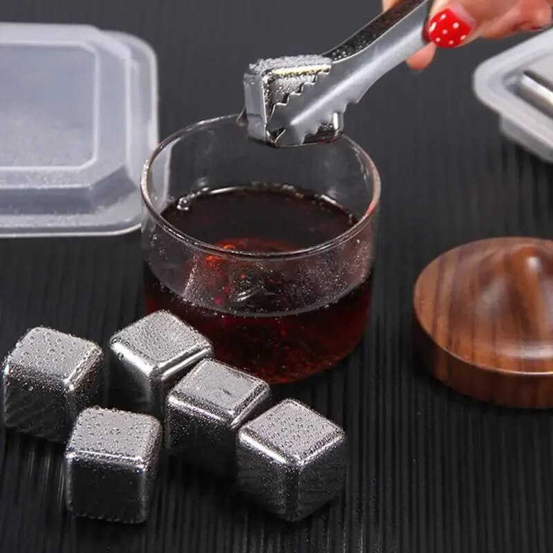 FrostGleam - Roestvrijstalen ijsblokjesset | Herbruikbare ijsblokjes voor whiskey, wijn & cocktails - Stijlvol, Cool & Geen Verdunning