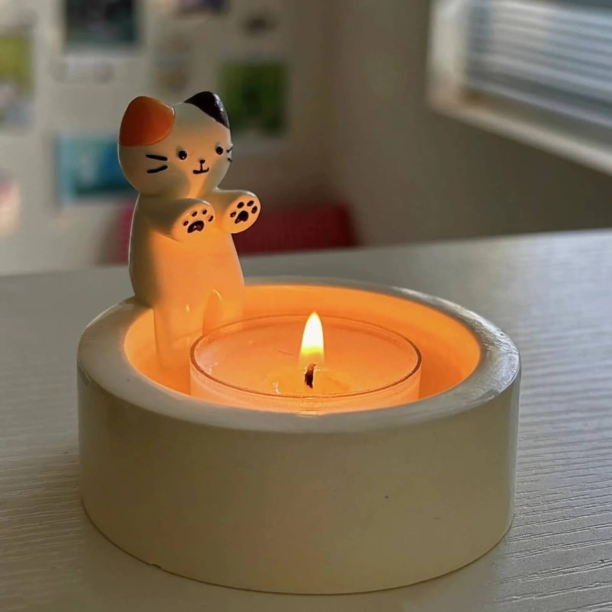 PawFlicker - Decoratieve op dieren geïnspireerde kaarsenhouder voor warmte en sfeer