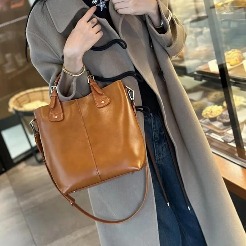 VelvetaBag - Elegante Leren Schoudertas voor stijl en functie in echt leer