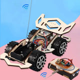 WoodiRace - Houten speelgoedauto met afstandsbediening voor kinderen - In elkaar te zetten 4-wiel-aangedreven speelgoed met doe-het-zelf-technologie