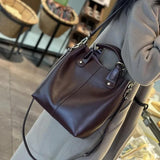 VelvetaBag - Elegante Leren Schoudertas voor stijl en functie in echt leer