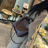VelvetaBag - Elegante Leren Schoudertas voor stijl en functie in echt leer