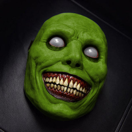 Wit horrormasker - Perfect voor Halloweenfeestjes en griezelige decoraties