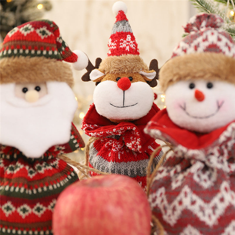 4x Gebreide kerstcadeauzakjes 3D poppen, Kerstman, Sneeuwpop, Eland, Hond